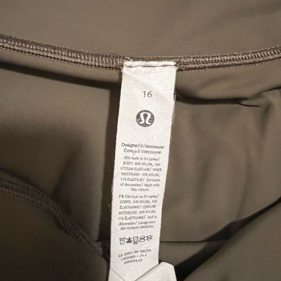 Lululemon fast and free leggings - Picture 3 of 9